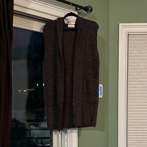 Kloth & Clover Sleeveless Knit Vest